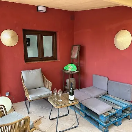 Casa De Invitados Apartment *